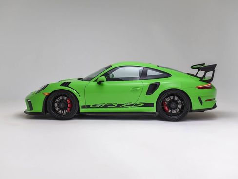 Used 2019 Porsche 911 GT3 RS image 6