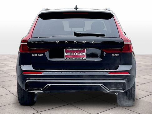 New 2026 Volvo XC60 B5 Ultra w/ Climate Package AWD/4WD image 6