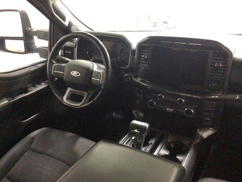 Used 2021 Ford F150 XLT w/ Equipment Group 302A High image 16