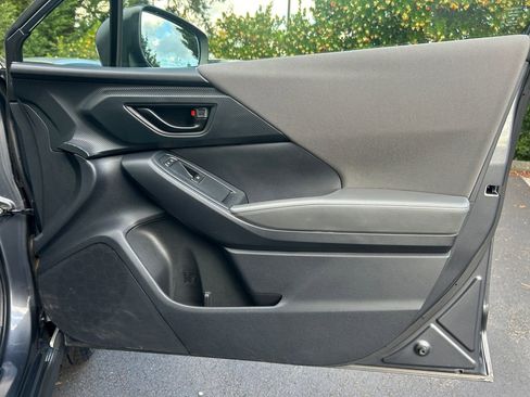 Used 2024 Subaru Crosstrek 2.0i Premium w/ Popular Package #4 image 25