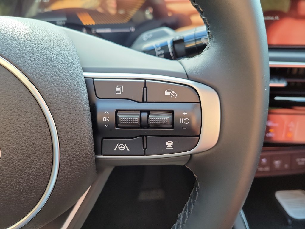 New 2026 Kia K5 GT-Line w/ GT-Line Premium Package FWD image 25