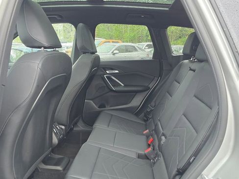 Used 2025 BMW X1 xDrive28i w/ Convenience Package image 16