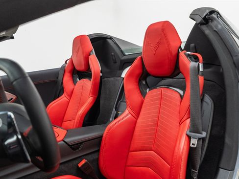 Used 2024 Chevrolet Corvette Z06 image 31