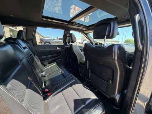 Used 2021 Jeep Grand Cherokee Limited w/ Quick Order Package 28K 80th AWD/4WD image 11