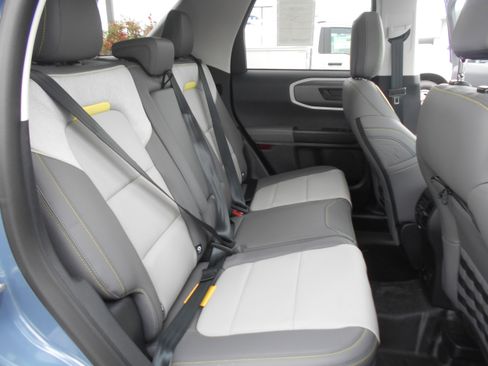 Used 2025 Ford Bronco Sport Badlands w/ Sasquatch Badlands Package image 12