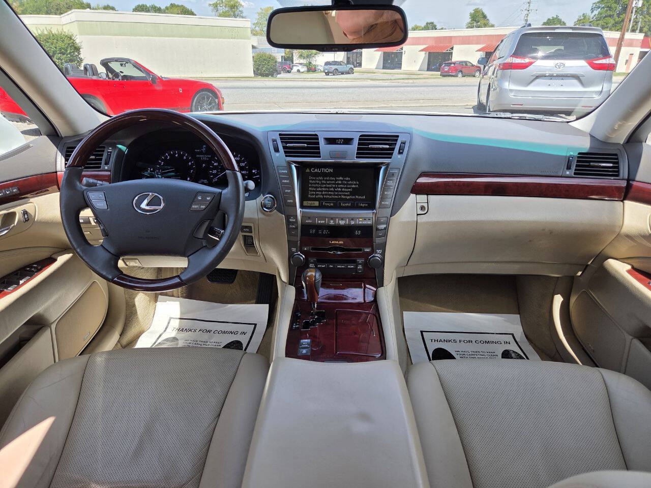 Used 2007 Lexus LS 460 w/ Comfort Pkg RWD image 9