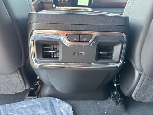 New 2025 GMC Sierra 1500 Denali Ultimate image 24