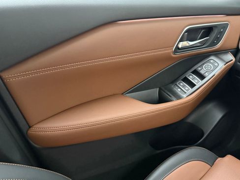 New 2026 Nissan Rogue Platinum AWD/4WD image 28