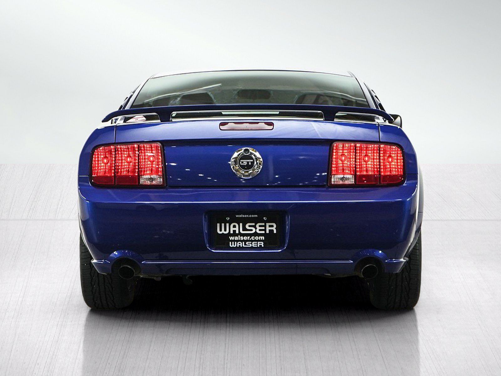 Used 2005 Ford Mustang GT Premium RWD image 5