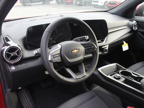 New 2026 Chevrolet Equinox LT image 10