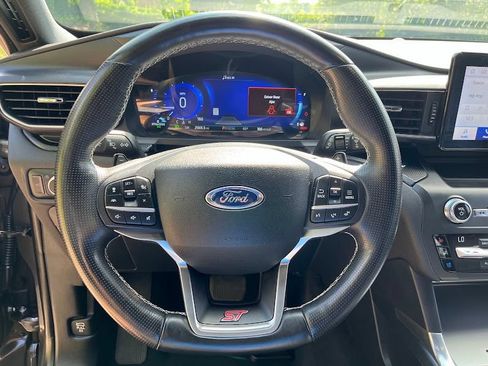 Used 2020 Ford Explorer ST AWD/4WD image 12
