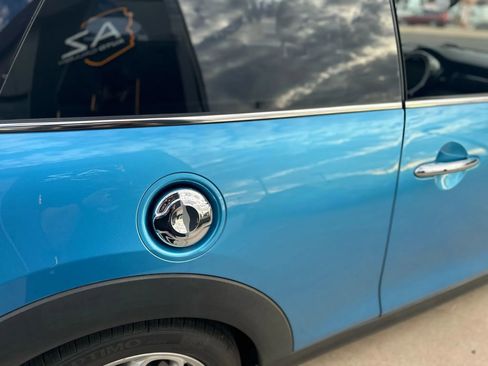 Used 2015 MINI Cooper S image 11