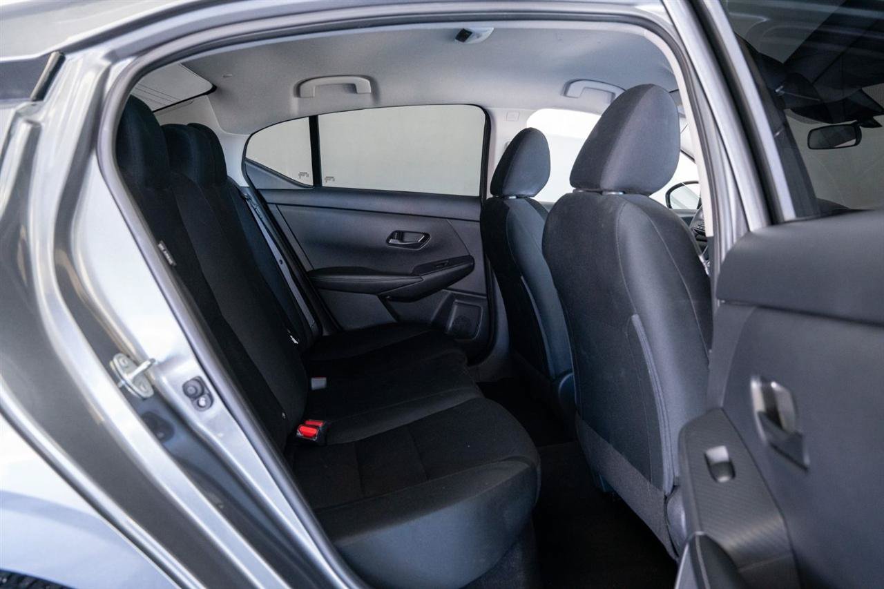 Used 2025 Nissan Sentra S FWD image 19