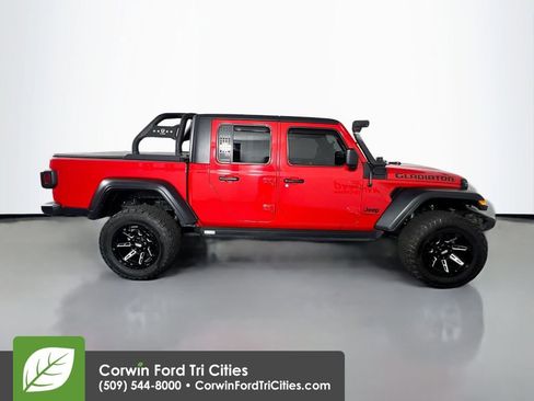 Used 2020 Jeep Gladiator Sport w/ Quick Order Package 24S image 17