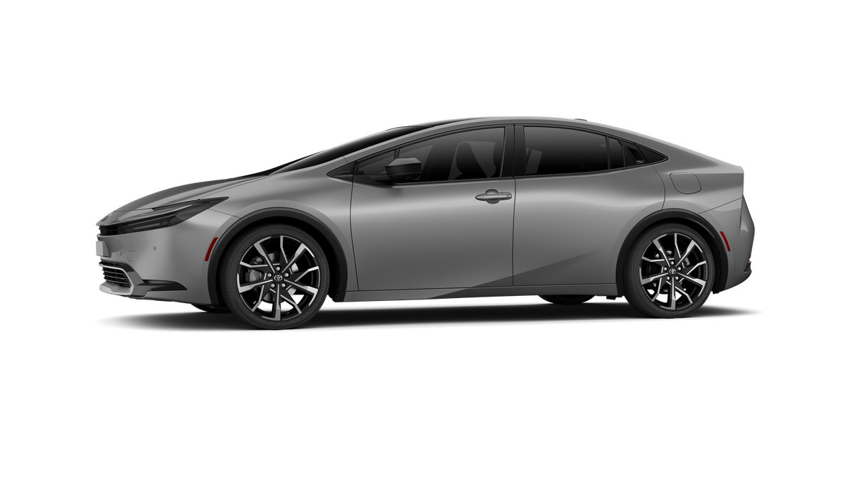 New 2027 Toyota Prius Plug-In Hybrid FWD image 3