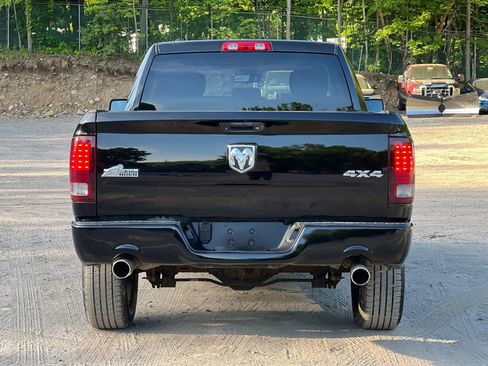 Used 2014 RAM 1500 Express w/ Black Ram 1500 Express Group AWD/4WD image 5