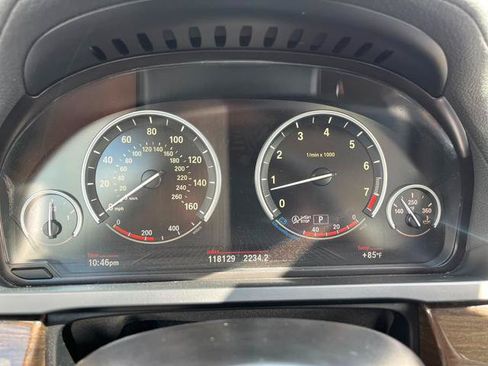 Used 2013 BMW 740i RWD image 35