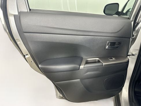 Used 2025 Mitsubishi Outlander Sport SE image 25