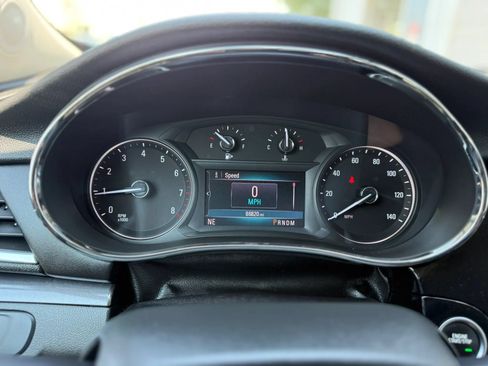Used 2019 Buick Encore Preferred AWD/4WD image 27