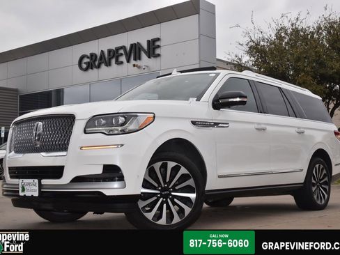Used 2023 Lincoln Navigator L Reserve image 1
