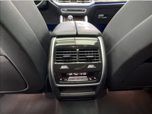 Used 2021 BMW X6 xDrive40i w/ Premium Package 2 AWD/4WD image 40