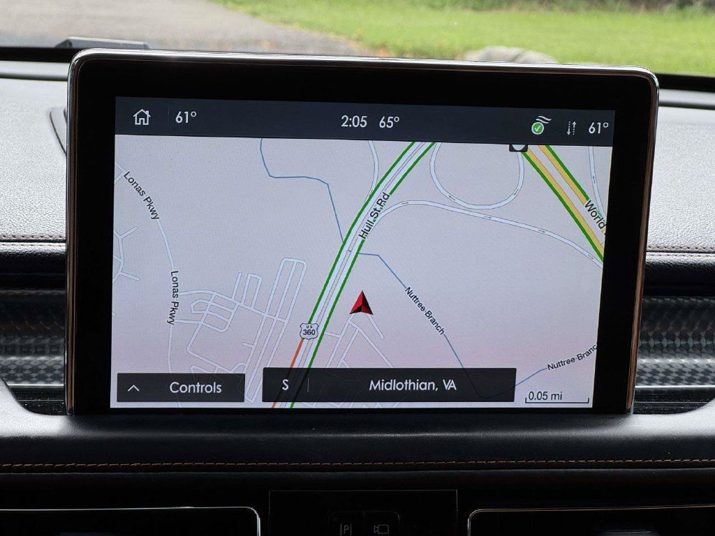 Used 2023 Lincoln Aviator Black Label w/ Dynamic Handling Package AWD/4WD image 4