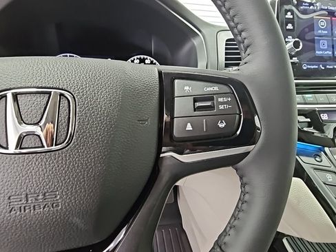 New 2026 Honda Odyssey Touring image 27