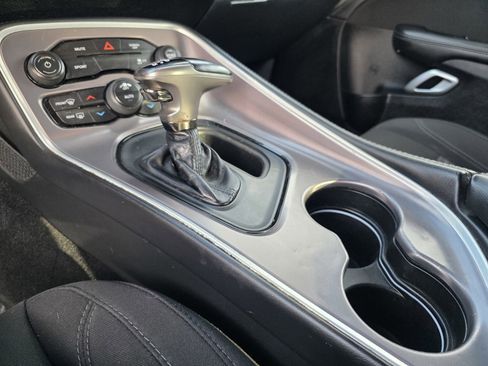 Used 2021 Dodge Challenger SXT image 25