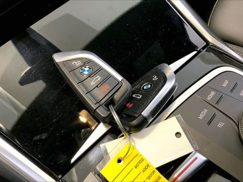 Used 2024 BMW i4 eDrive35 w/ Convenience Package RWD image 14