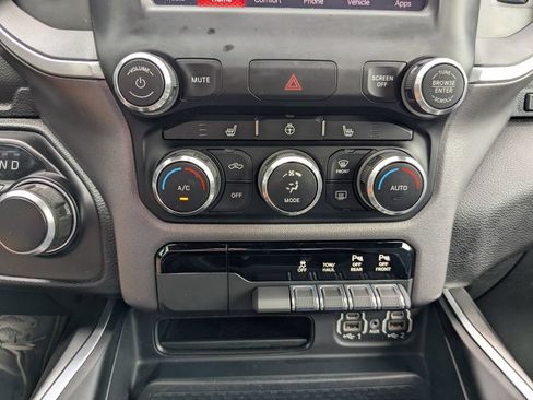 Used 2022 RAM 1500 Big Horn RWD image 23