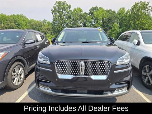 Used 2020 Lincoln Aviator Reserve w/ Equipment Group 202A AWD/4WD image 2