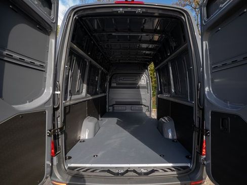 New 2026 Mercedes-Benz Sprinter 2500 image 9