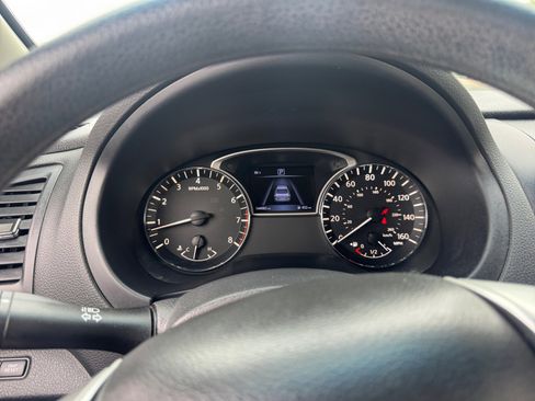 Used 2016 Nissan Altima 2.5 S w/ Power Driver Seat Package image 10