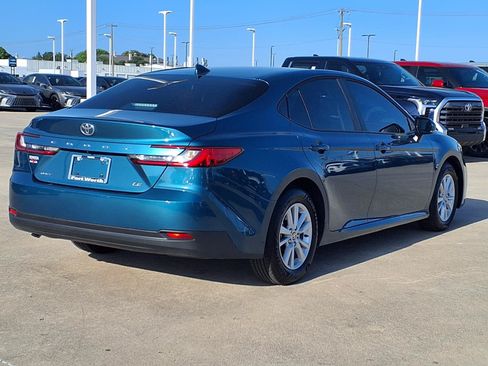 Used 2026 Toyota Camry LE w/ Convenience Package FWD image 9