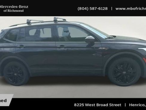 Used 2022 Volkswagen Tiguan SE R-Line FWD image 3
