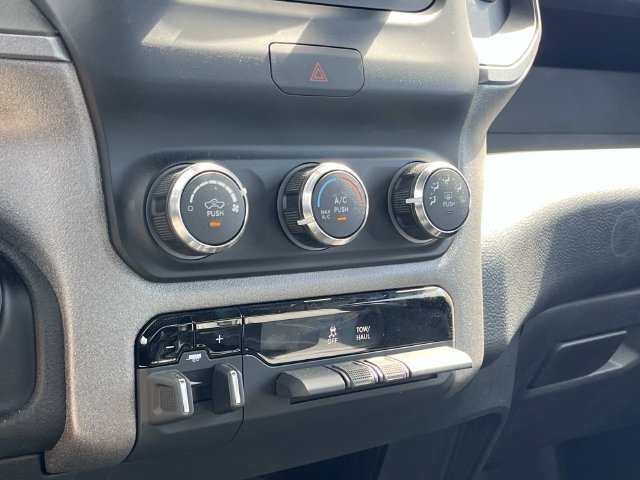 New 2024 RAM 3500 Tradesman AWD/4WD image 26