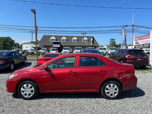 Used 2010 Toyota Corolla LE FWD image 4