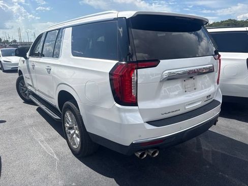 Used 2021 GMC Yukon XL Denali AWD/4WD image 7