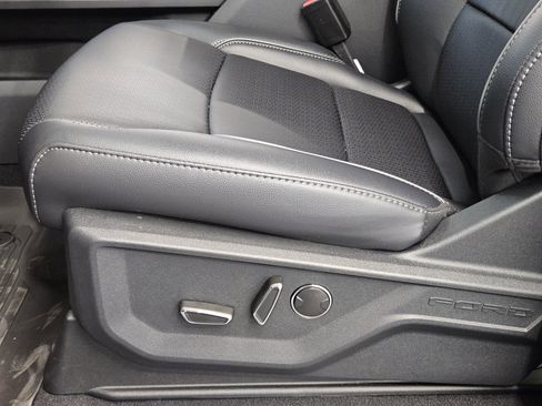 New 2025 Ford F150 Lariat w/ Equipment Group 502A High image 26