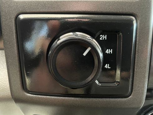 Used 2019 Ford F250 XL w/ STX Appearance Package AWD/4WD image 20