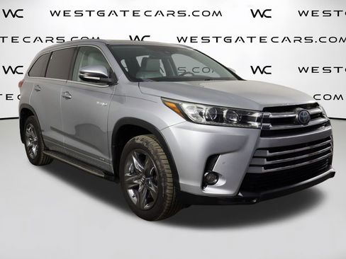 Used 2017 Toyota Highlander Limited image 44