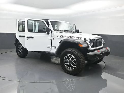 Used 2026 Jeep Wrangler Unlimited Rubicon AWD/4WD image 30