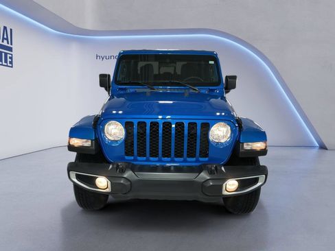 Used 2023 Jeep Gladiator Sport AWD/4WD image 1