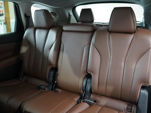 Used 2023 Acura MDX SH-AWD w/ Advance Package image 33