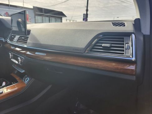 Used 2021 Audi Q5 2.0T Premium Plus image 13