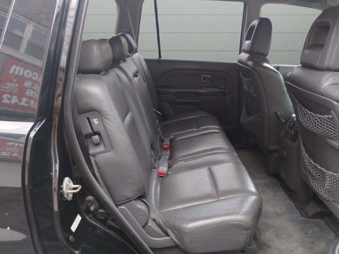 Used 2004 Honda Pilot EX image 16