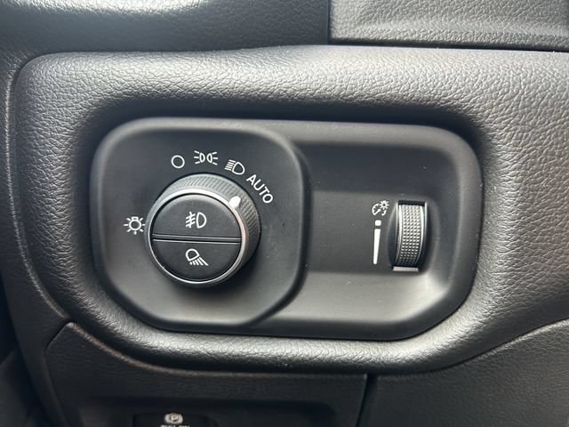 Used 2024 RAM 1500 Big Horn AWD/4WD image 5