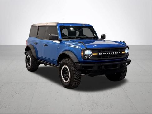 Used 2024 Ford Bronco Black Diamond w/ Sasquatch Package AWD/4WD image 8