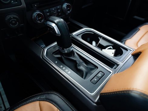 Used 2017 Ford F150 Limited image 17