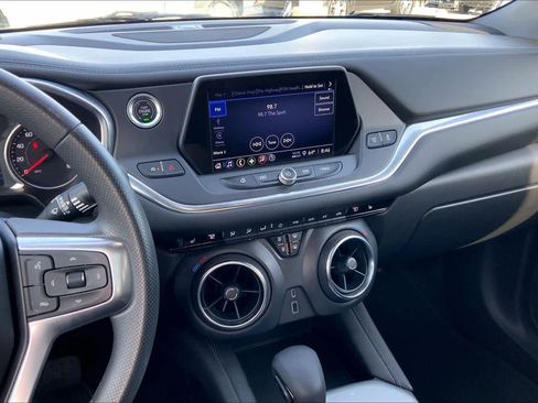 Used 2022 Chevrolet Blazer LT image 7
